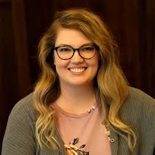 Macy Roberts's Instagram, Twitter & Facebook