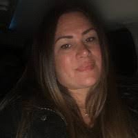 Nicole Grundy's Instagram, Twitter & Facebook