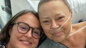 Fundraiser for Joanna Szachowska-Tarkowska by Laura Bogner : Comfort and  Care for Joanna Szchowska