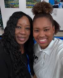 Lauren Simone Publishing House (@laurensimonepubs) • Instagram photos and  videos