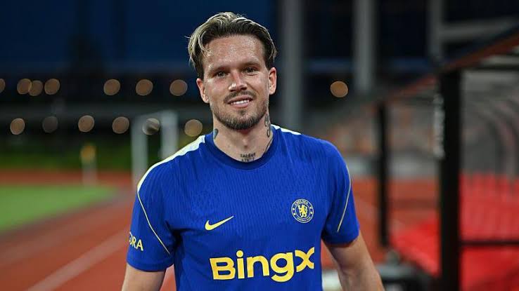 Chelsea are open to considering loan proposals for Mykhaylo Mudryk to let him play regularly after return.  Italian clubs as well as RC Strasbourg are options but understand Mudryk’s preference would be a loan to a Premier League club.