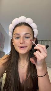 Marissa Hoffman's Instagram, Twitter & Facebook