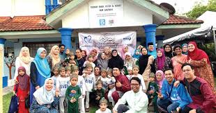 Anak yatim nurul iman menyantuni via orangkecilorangbesar.blogspot.com. Management And Science University