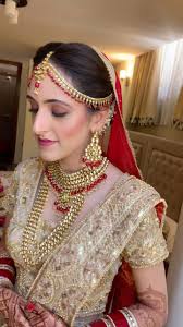 Makeup By Harveen (@makeupbyharveen) • صور ومقاطع فيديو على Instagram