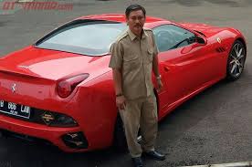 Download lagu truk cabe 4.38mb dan streaming kumpulan lagu truk cabe 4.38mb mp3 terbaru di metrolagu dan. Gaji Besar Sopir Pribadi Hotman Paris Kalah Dengan Driver Transjakarta Semua Halaman Gridoto Com