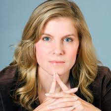 Lucinda Hahn's Instagram, Twitter & Facebook