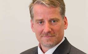 Justin Roche's Instagram, Twitter & Facebook