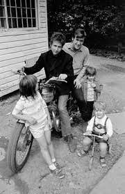 My friends they couldn't have been kinder. 170 Bob Dylan Ideen In 2021 Bob Dylan Musik Bob Dylan Live