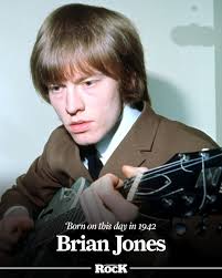 Remembering the late Rolling Stones co-founder and guitarist, Brian Jones, who was born on this day in 1942. 🩵 📷: King Collection/Avalon/Getty Images