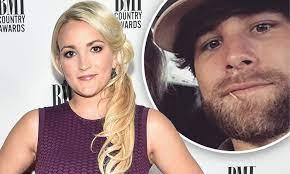 Jamie lynn was only 16 when she got pregnant way back in 2007. Jamie Lynn Spears Baby Daddy Casey Aldridge Arrested With Prescription Drugs While Passed Out Daily Mail Online