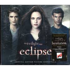 Bella once again finds herself surrounded by danger as seattle is ravaged by a string of mysterious killings and a malicious vampire continues her quest for revenge. The Twilight Saga Eclipse Original Motion Picture Soundtrack Various Cd