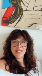 Karina Faust's Instagram, Twitter & Facebook