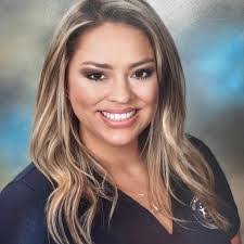 Ingrid Ryder's Instagram, Twitter & Facebook