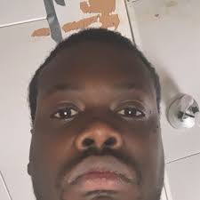 What's the issue with getting the music box to play?