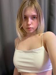 Liz Goetz's Instagram, Twitter & Facebook