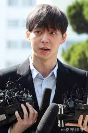 황하나 씨 마약 혐의를 둘러싼 의혹이 꼬리에 꼬리를 물고 있습니다. í™©í•˜ë‚˜ ë°•ìœ ì²œ ì•½í˜¼ë…€ ë§ˆì•½ íˆ¬ì•½ ì•Œê³  ë³´ë‹ˆ ìœ ë¶€ë…€ ë‚¨íŽ¸ì€ ì‚¬ë§ ë¨¸ë‹ˆíˆ¬ë°ì´