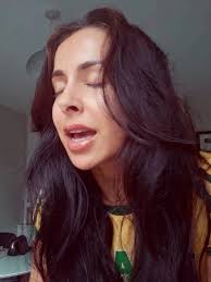 Jessie Reyez Cover: You Absolute Queen Performance