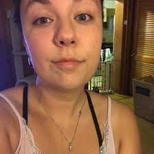 Lea Hebert (leamariaaa)