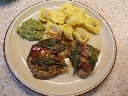 Das Perfekte Saltimbocca Alla Romana Rezept Mit Bild Und Einfacher Schritt Fur Schritt Anleitung Die Kalbsschni Saltimbocca Rezept Rezepte Rindfleischgerichte