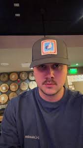 10/10 under 10 seconds thumbs up means it a 10, thumbs down not a 10. ...