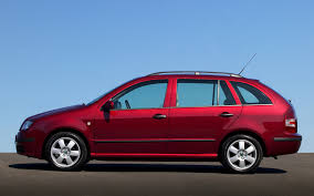 Jetzt skoda fabia 2004 bei mobile.de kaufen. 2004 Skoda Fabia Combi Wallpapers And Hd Images Car Pixel