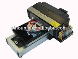 Digital screen printing machines use high definition printing that provides excellent printing quality. T Shirt Printer With White Ink 1500 5000 T Shirt Printer T Shirt Printing Machine Tshirt Print