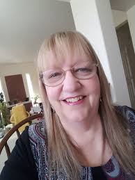 Today is a mixing kind of day. 1st layer big apple 2nd layer Amber spice  3rd layer fire n ice. Topped with glossy gloss