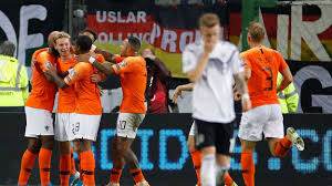 Le tirage au sort aura lieu le 3 décembre. Les Pays Bas Punissent L Allemagne 4 2 A Hambourg