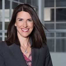 Lori Palmer's Instagram, Twitter & Facebook