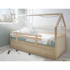 Ce lit d'appoint conçu pour le lit enfant sparrow assurera un parfait couchage à vos invités surprises et se glisse en un clin d'œil sous. Lit Cabane Gigogne Enfant En Bois