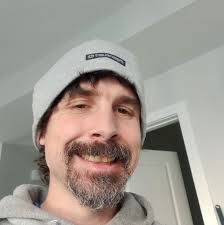 Which box is best for daily music and light competition?