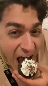 Michael Eats! Episode 1