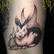Bunnicula or Bunpire? @sweetasslew #bunny #bunnytattoo #vampirebunny  #bunnydracula #fun | Bunny tattoos, Animal tattoo, Art tattoo