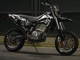 白から黒に変化しました バイク用品専門店 レーシングワールド モトクロスバイク バイク モタード