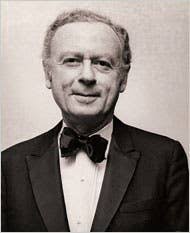 Howard M. Pack, 90, an Innovative Shipping Magnate