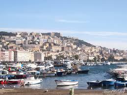 La mia città natale, la cosa che amo di più al mondo: Travel Lust Notes The Vibrant Bay Of Naples Italy