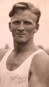 It is with great sadness that I announce the death of the great ex wrestler  Peter Hunter, formerly of Lamparts, Gilsland. Peter passed away peacefully 