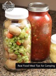 Tips For Camping With Real Food I Also Like This Idea For Meal Planning Throughout The Week What A Great Way To Put Toget Essen Camping Essen Ideen Zelten