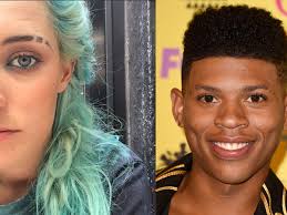 We have discussed all these methods in detail below. Eyebrow Slit Trend Eyebrow Cuts Cultural Appropriation Teen Vogue
