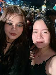 Alma Chua's Instagram, Twitter & Facebook