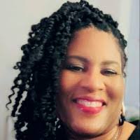 Traci Herring's Instagram, Twitter & Facebook