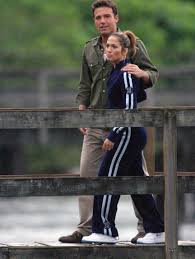 Jennifer lopez ditches maluma for owen wilson while wearing a series of gorgeous outfits in first marry me footage i love that i get to sing on screen for the first time since selena , the. Jennifer Lopez Nach Comeback Mit Ben Affleck Jetzt Trifft Sie Ihren Nachsten Ex Leute Bild De
