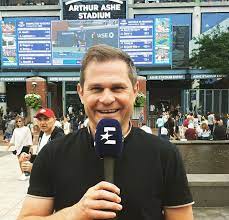 Iga swiatek loses just two games in beating rebecca peterson in paris. Aus Aller Welt Theil Im Talk Griff Sache Und Der Traum Vom Tennisprofi Tennisnet Com