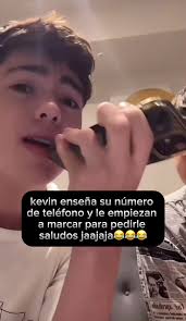 Llamando A Kevin