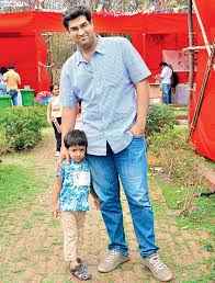 Spotted: Kunal Roy Kapoor with his son