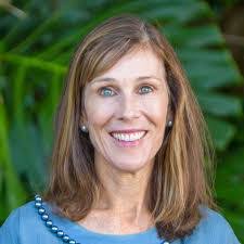 Hannah Sirois's Instagram, Twitter & Facebook