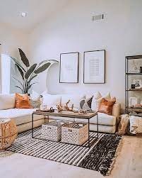 This living room with a modern style, combines natural tones and natural materials, which conveys all the comfort, combining noble materials in a relaxed style. Interior Small Apartment Decorating Living Room Living Room Decor Modern Living Room Decor Apartment