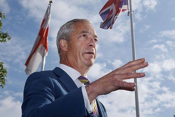 Huge boost for Nigel Farage as Reform overtakes Labour in bombshell poll |  Politics | News | Express.co.uk