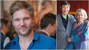 Da David Owe voksede op, kendte alle hans forældre: Det var svært at stå på  mål for