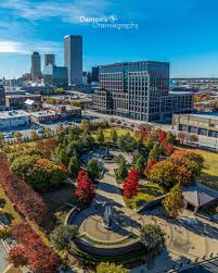 Tulsa, Oklahoma. Is this a city you'd ever visit? : r/skyscrapers